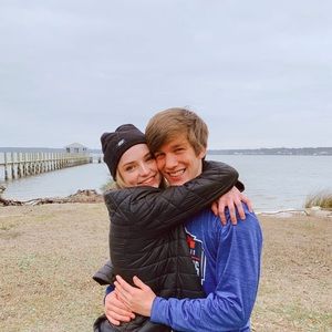 Meet your Posher, Lily